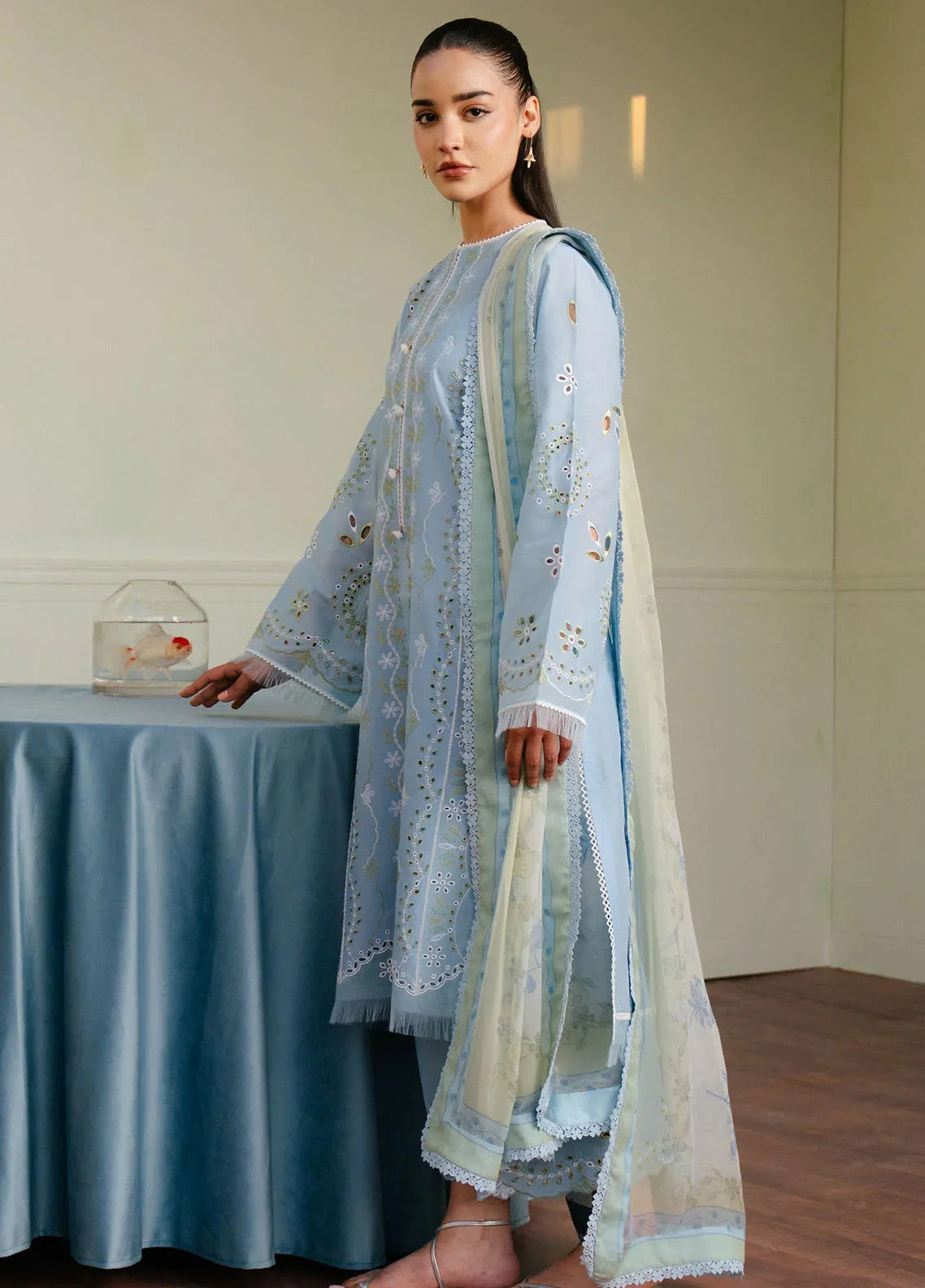 Coco By Zara Shahjahan Embroidered Lawn Suits Unstitched 3 Piece - CZS25L 5A SILAS Coco By Zara Shahjahan Embroidered Lawn Suits Unstitched 3 Piece - CZS25L 5A SILAS