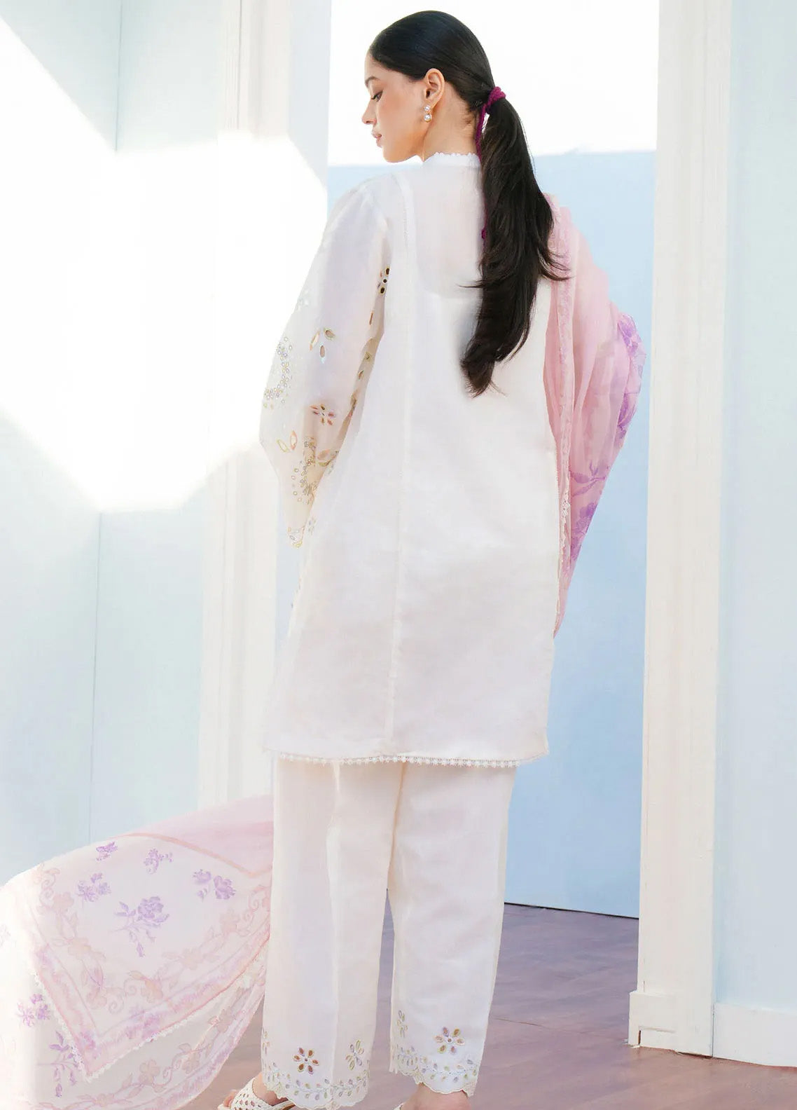 Coco By Zara Shahjahan Embroidered Lawn Suits Unstitched 3 Piece - CZS25L 5B SILAS Coco By Zara Shahjahan Embroidered Lawn Suits Unstitched 3 Piece - CZS25L 5B SILAS