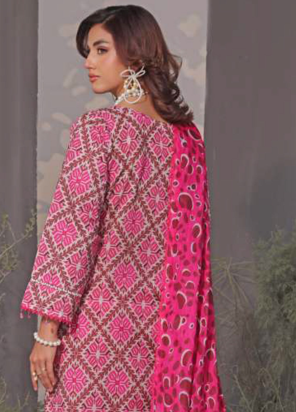 Coco Cords By Al Zohaib Printed Lawn Suits Unstitched 3 Piece - AZ25CCL 05 Coco Cords By Al Zohaib Printed Lawn Suits Unstitched 3 Piece - AZ25CCL 05