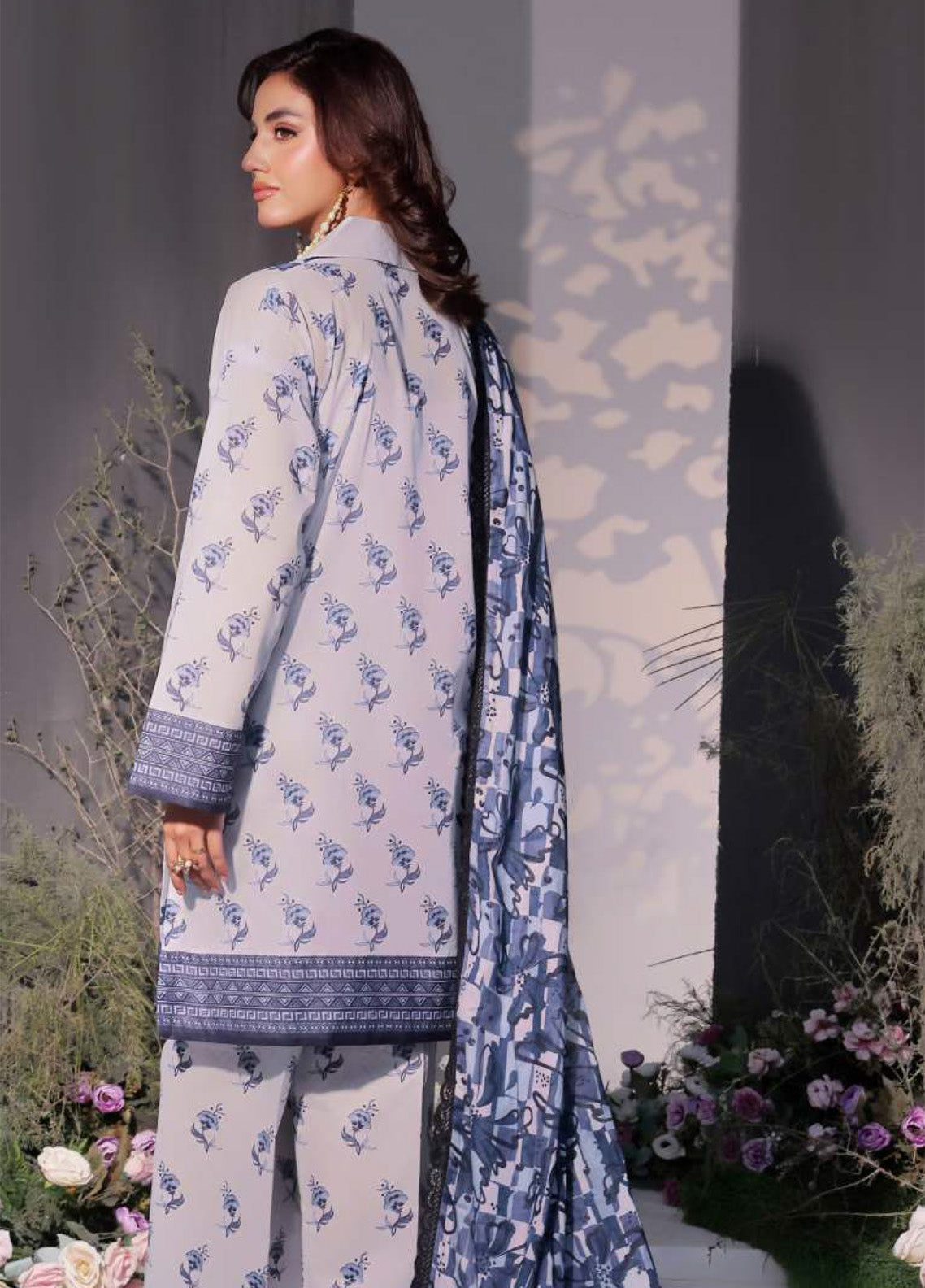 Coco Cords By Al Zohaib Printed Lawn Suits Unstitched 3 Piece - AZ25CCL 06 Coco Cords By Al Zohaib Printed Lawn Suits Unstitched 3 Piece - AZ25CCL 06