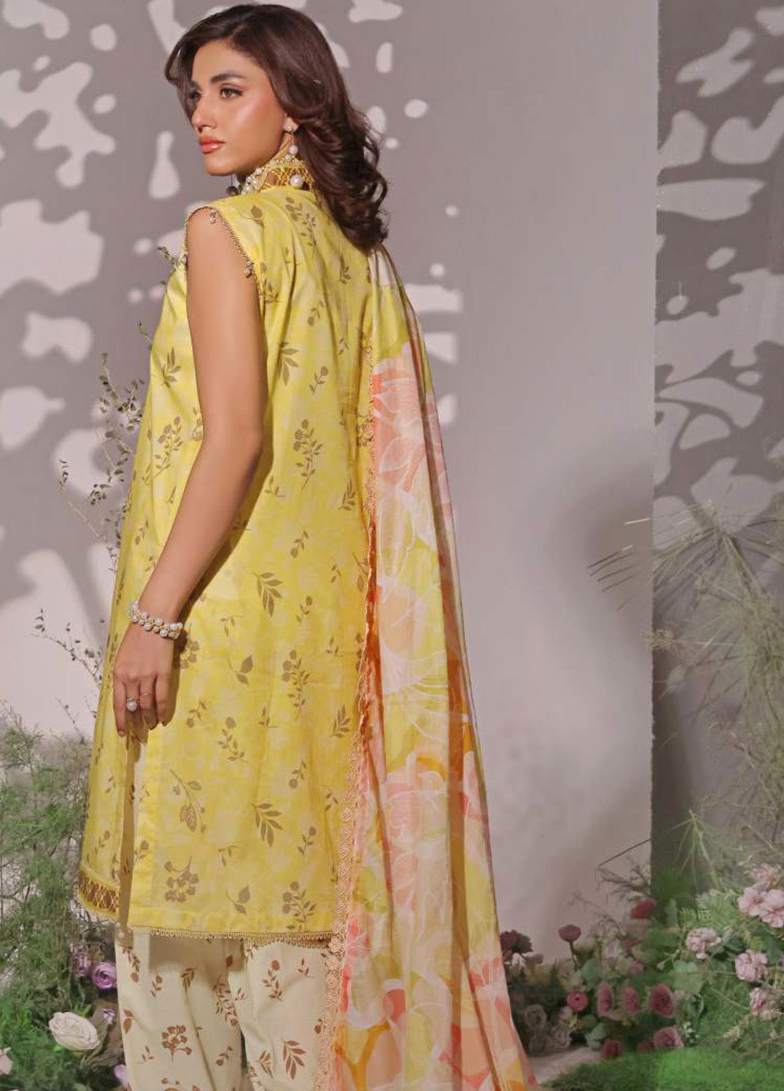 Coco Cords By Al Zohaib Printed Lawn Suits Unstitched 3 Piece - AZ25CCL 07 Coco Cords By Al Zohaib Printed Lawn Suits Unstitched 3 Piece - AZ25CCL 07