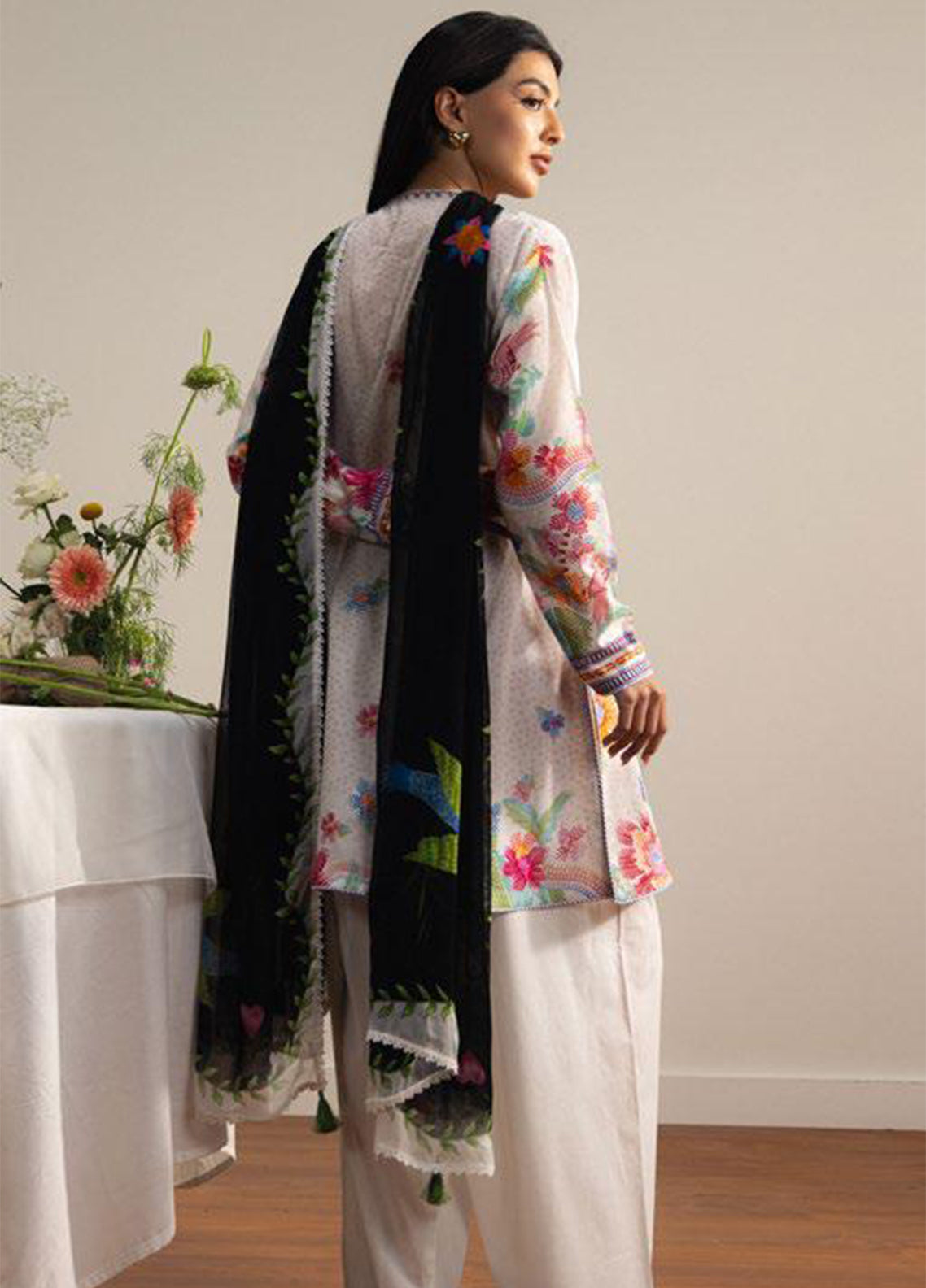Coco By Zara Shahjahan Printed Lawn 3 Piece Unstitched Suit CZS26CPD2 D-ASAHI 2B Coco By Zara Shahjahan Printed Lawn 3 Piece Unstitched Suit CZS26CPD2 D-ASAHI 2B