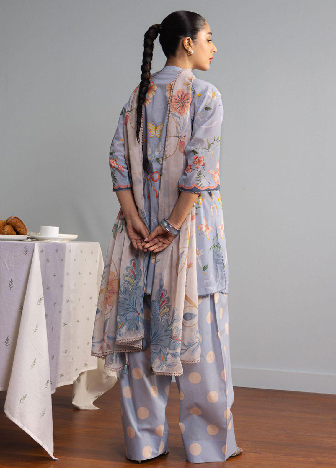 Coco By Zara Shahjahan Printed Lawn 3 Piece Unstitched Suit CZS26CPD2 D-YUKI 8B Coco By Zara Shahjahan Printed Lawn 3 Piece Unstitched Suit CZS26CPD2 D-YUKI 8B