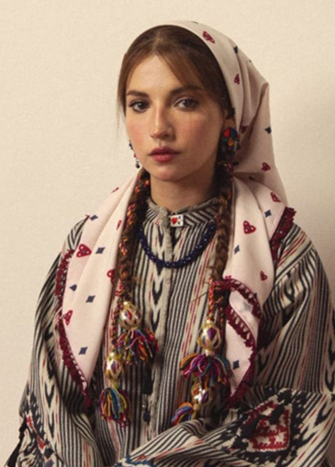 Coco By Zara Shahjahan Printed Linen 3 Piece Unstitched Suit ZS26CPV4 D-10A LEELA Coco By Zara Shahjahan Printed Linen 3 Piece Unstitched Suit ZS26CPV4 D-10A LEELA