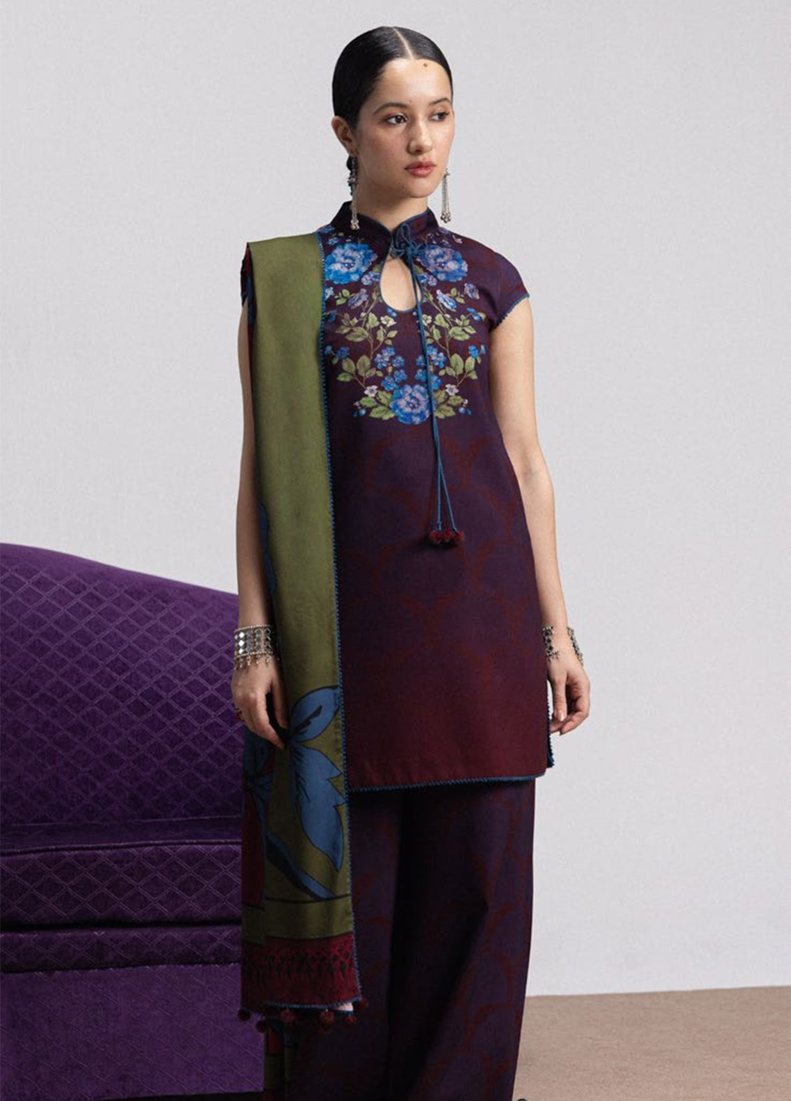 Coco By Zara Shahjahan Printed Linen 3 Piece Unstitched Suit ZS26CPV4 D-1B MIRA Coco By Zara Shahjahan Printed Linen 3 Piece Unstitched Suit ZS26CPV4 D-1B MIRA