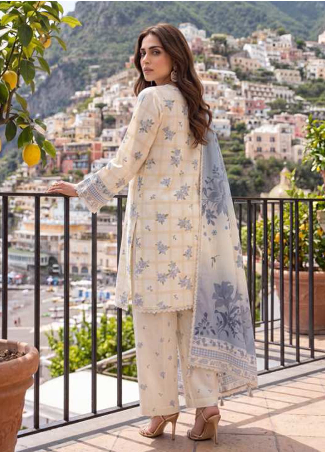 Coco Cords By Alzohaib Printed Lawn 3 Piece Unstitched Suit AZ26CCDV8 D-CC-04 Coco Cords By Alzohaib Printed Lawn 3 Piece Unstitched Suit AZ26CCDV8 D-CC-04