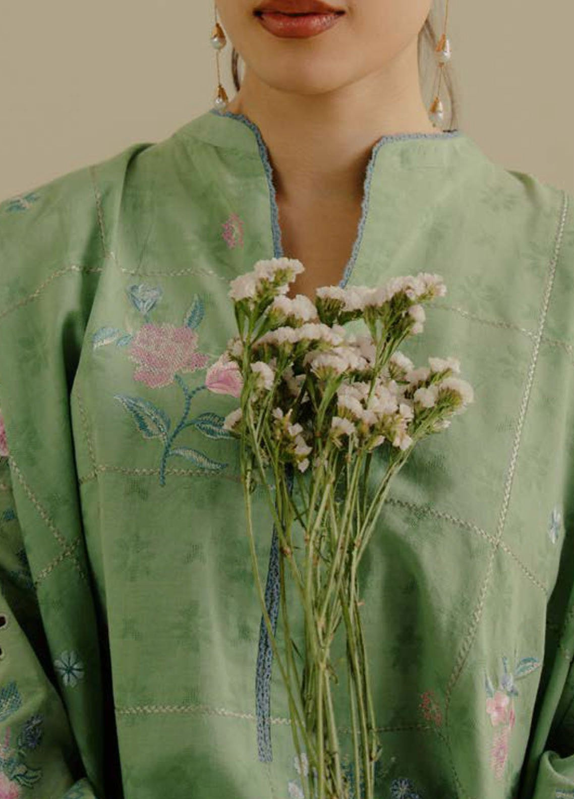 Coco by Zara Shahjahan Embroidered Jacquard Suits Unstitched 3 Piece - CZS25L2 5A SUFA Coco by Zara Shahjahan Embroidered Jacquard Suits Unstitched 3 Piece - CZS25L2 5A SUFA