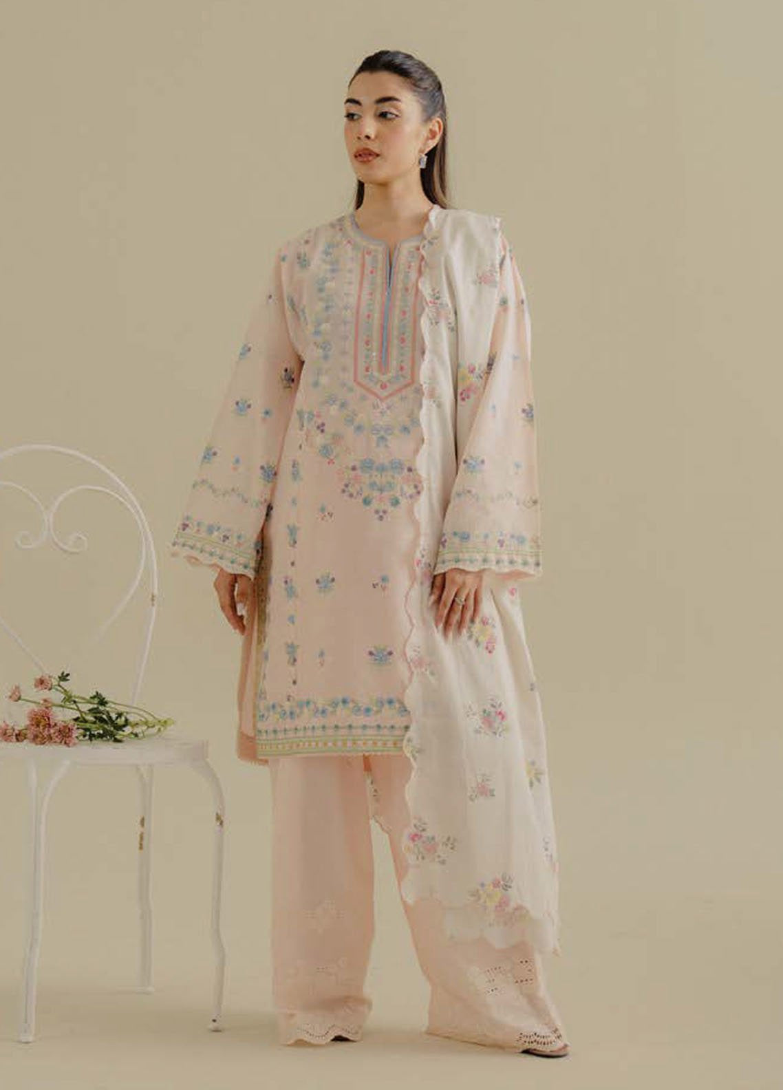 Coco by Zara Shahjahan Embroidered Jacquard Suits Unstitched 3 Piece - CZS25L2 9B ZEEST Coco by Zara Shahjahan Embroidered Jacquard Suits Unstitched 3 Piece - CZS25L2 9B ZEEST