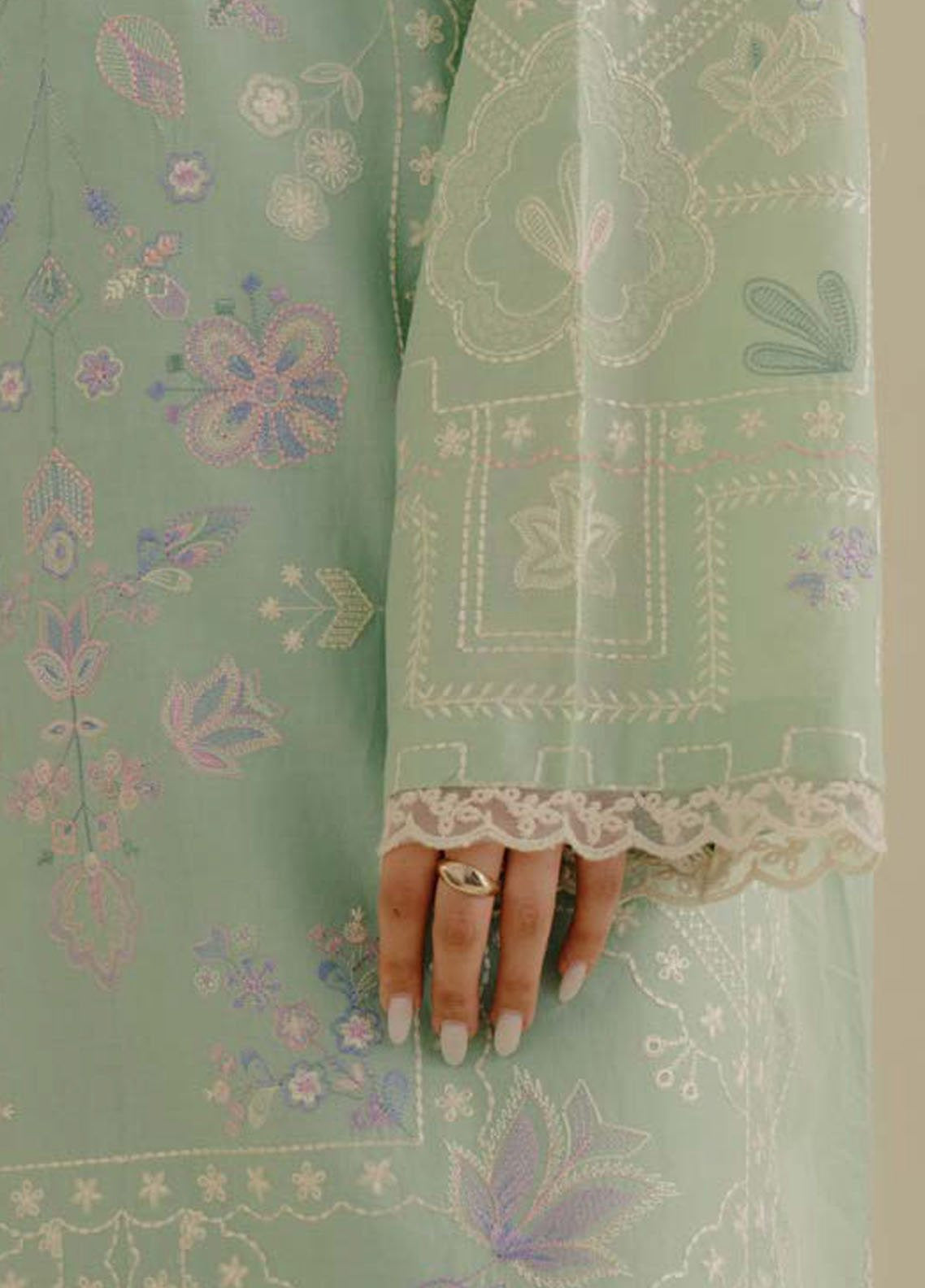 Coco by Zara Shahjahan Embroidered Lawn Suits Unstitched 3 Piece - CZS25L2 10A NYSSA Coco by Zara Shahjahan Embroidered Lawn Suits Unstitched 3 Piece - CZS25L2 10A NYSSA