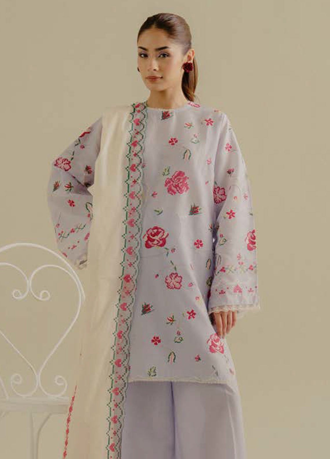 Coco by Zara Shahjahan Embroidered Lawn Suits Unstitched 3 Piece - CZS25L2 6B ZUFRA Coco by Zara Shahjahan Embroidered Lawn Suits Unstitched 3 Piece - CZS25L2 6B ZUFRA