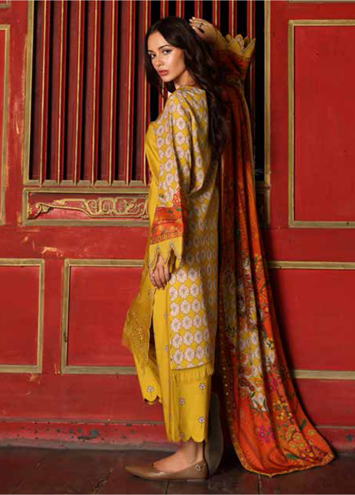 Combination By Charizma Embroidered Linen 3 Piece Unstitched Suit CH26CLV1 D-CCW7-03 Combination By Charizma Embroidered Linen 3 Piece Unstitched Suit CH26CLV1 D-CCW7-03