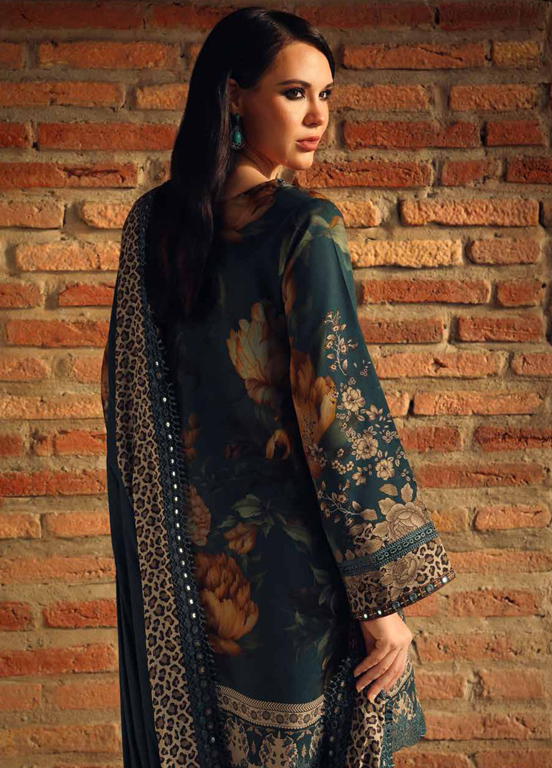 Combination By Charizma Embroidered Linen 3 Piece Unstitched Suit CH26CLV1 D-CCW7-09 Combination By Charizma Embroidered Linen 3 Piece Unstitched Suit CH26CLV1 D-CCW7-09