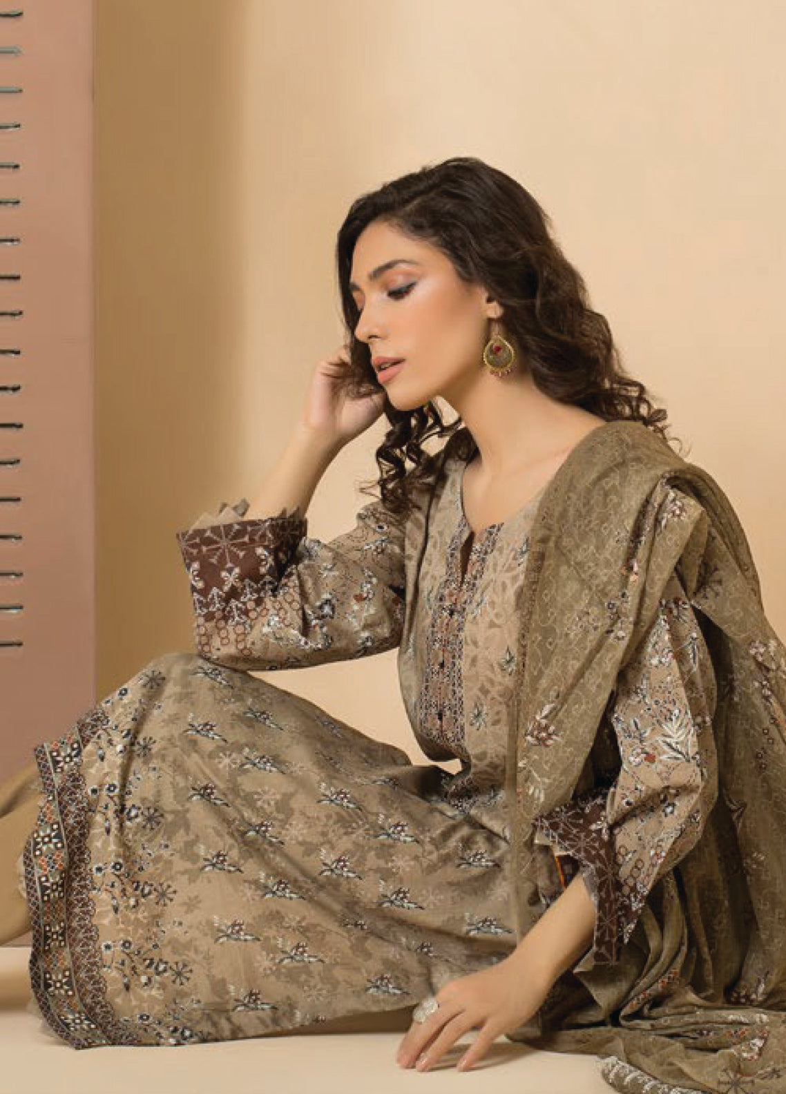 D#7745 Rashid Sevda Emb Lawn Collection 623 D#7745 Rashid Sevda Emb Lawn Collection 623