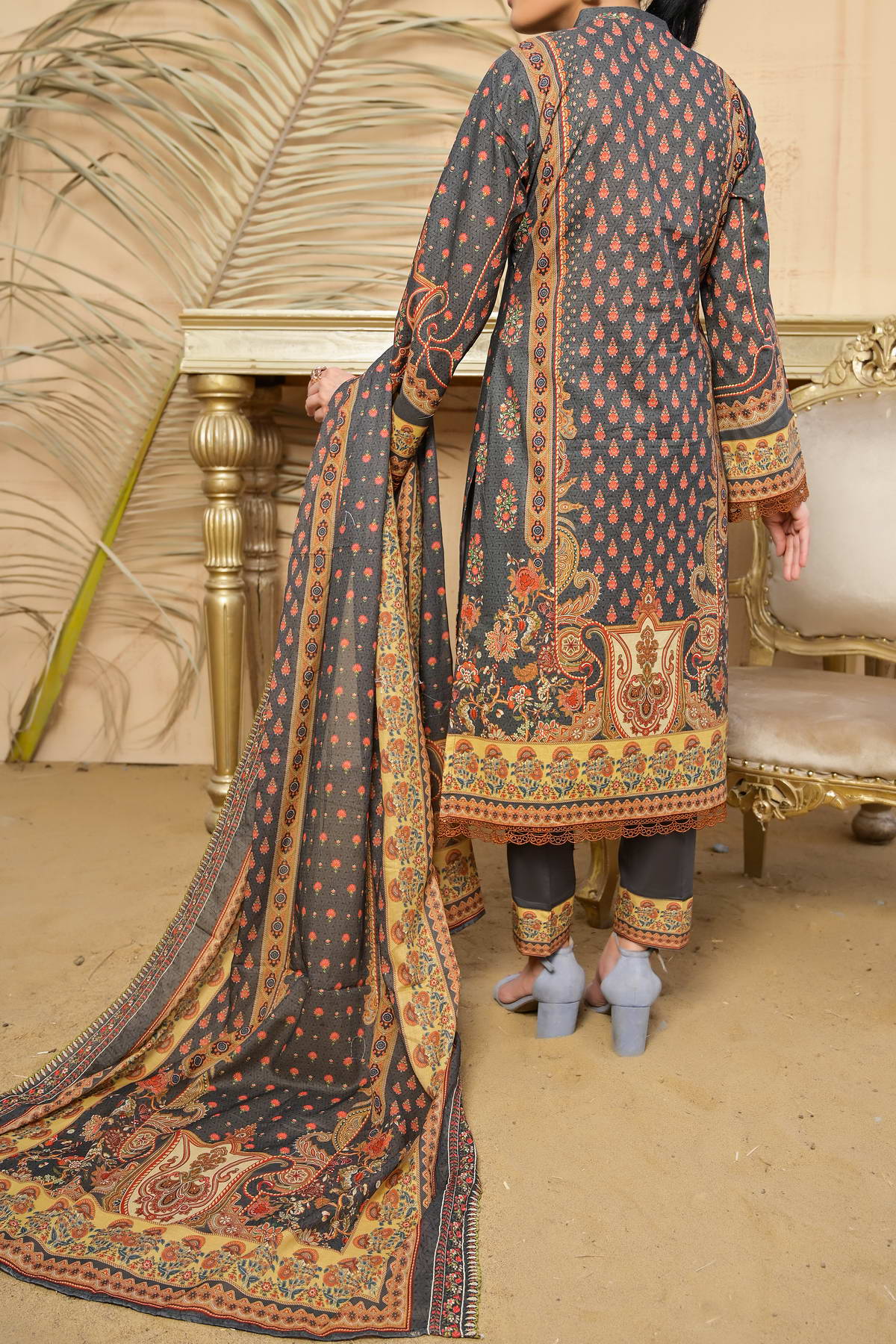 Misri By VS Textile Embroidered Lawn Unstitched 3 Piece Suit - 208 Misri By VS Textile Embroidered Lawn Unstitched 3 Piece Suit - 208
