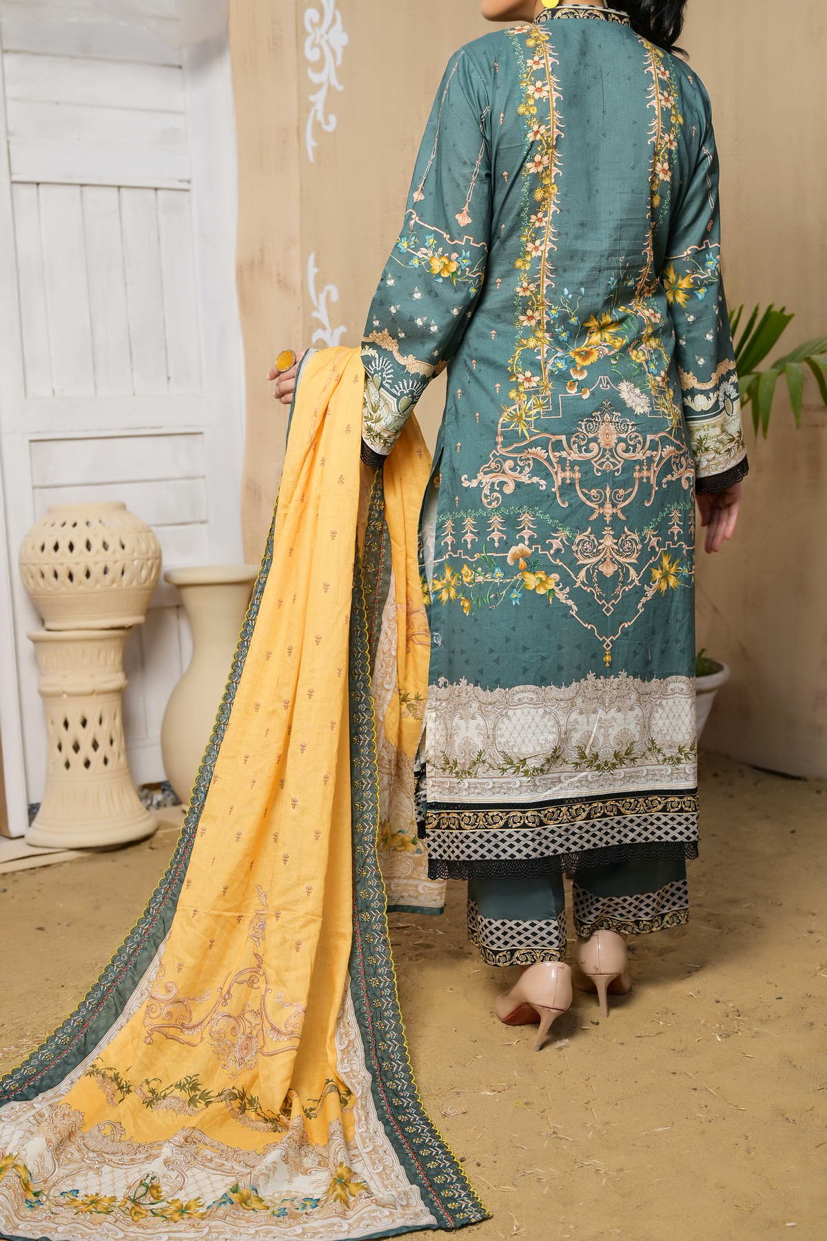 Misri By VS Textile Embroidered Lawn Unstitched 3 Piece Suit - 220 Misri By VS Textile Embroidered Lawn Unstitched 3 Piece Suit - 220