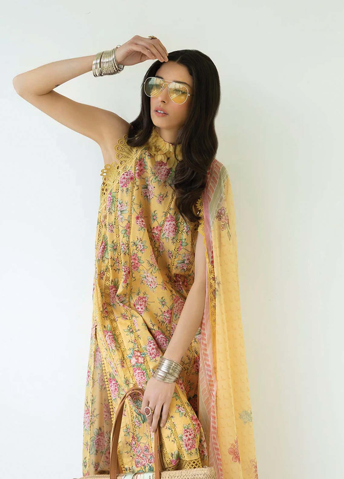 D#1B Sobia Nazir Vital Emb Lawn Collection 623 V-2 D#1B Sobia Nazir Vital Emb Lawn Collection 623 V-2