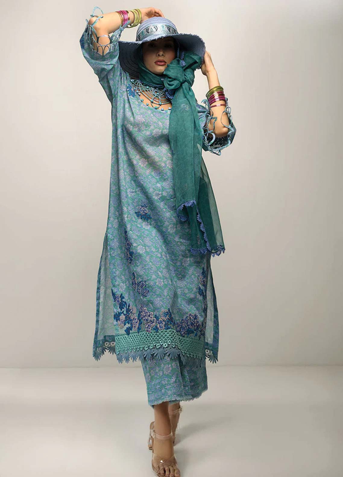 D#2A Sobia Nazir Vital Emb Lawn Collection 623 V-2 D#2A Sobia Nazir Vital Emb Lawn Collection 623 V-2