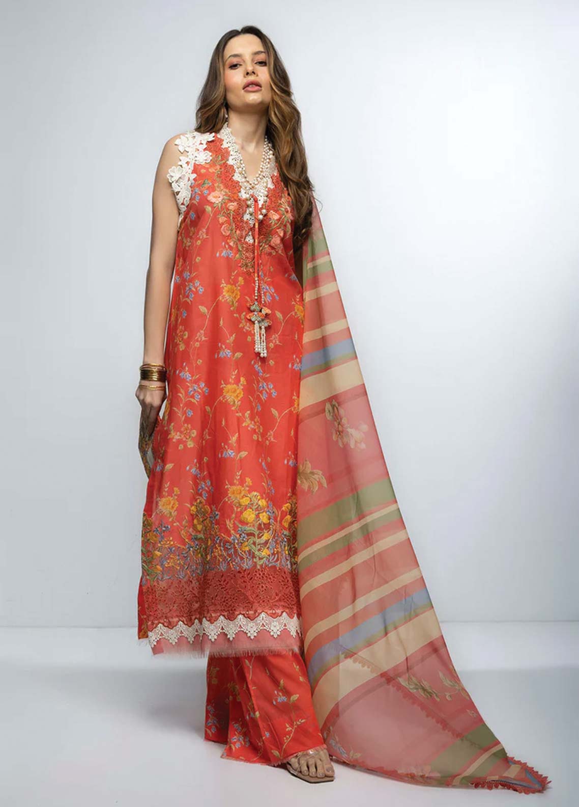 D#3A Sobia Nazir Vital Emb Lawn Collection 623 V-2 D#3A Sobia Nazir Vital Emb Lawn Collection 623 V-2