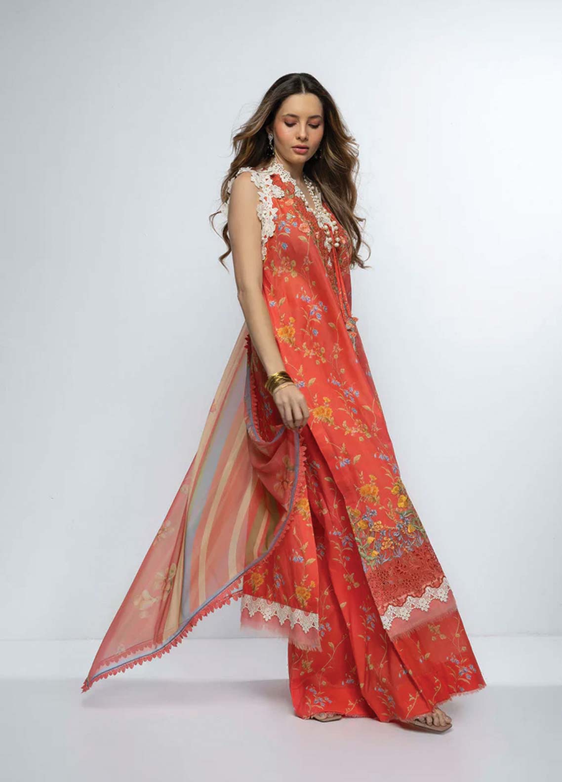 D#3A Sobia Nazir Vital Emb Lawn Collection 623 V-2 D#3A Sobia Nazir Vital Emb Lawn Collection 623 V-2