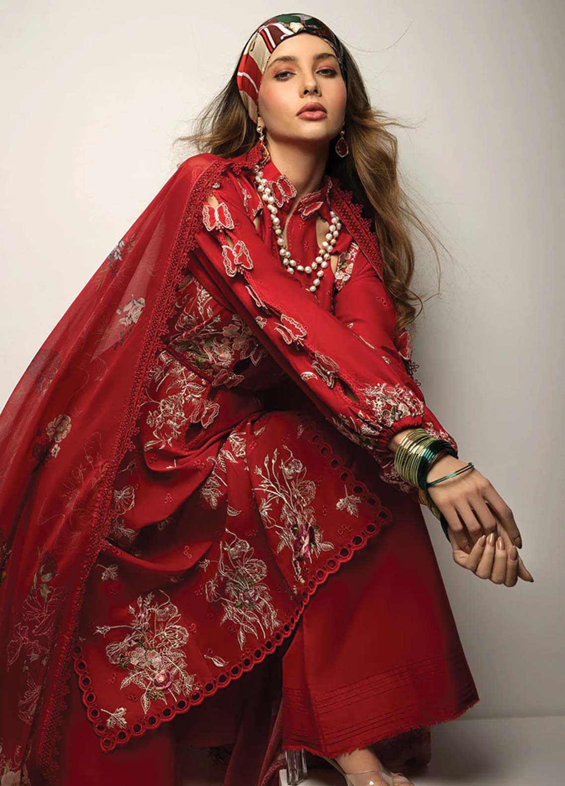 D#7A Sobia Nazir Vital Emb Lawn Collection 623 V-2 D#7A Sobia Nazir Vital Emb Lawn Collection 623 V-2