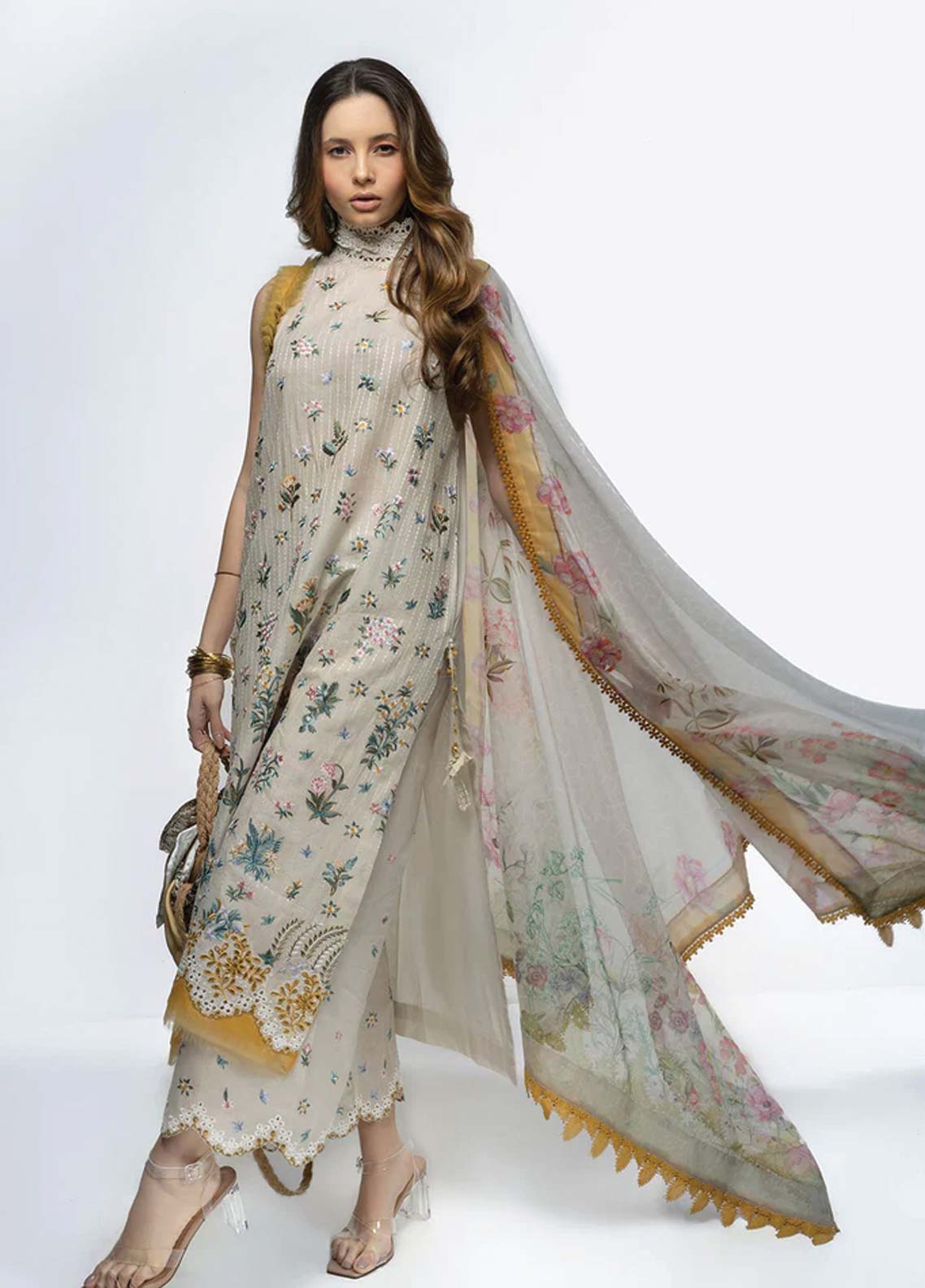 D#8B Sobia Nazir Vital Emb Lawn Collection 623 V-2 D#8B Sobia Nazir Vital Emb Lawn Collection 623 V-2