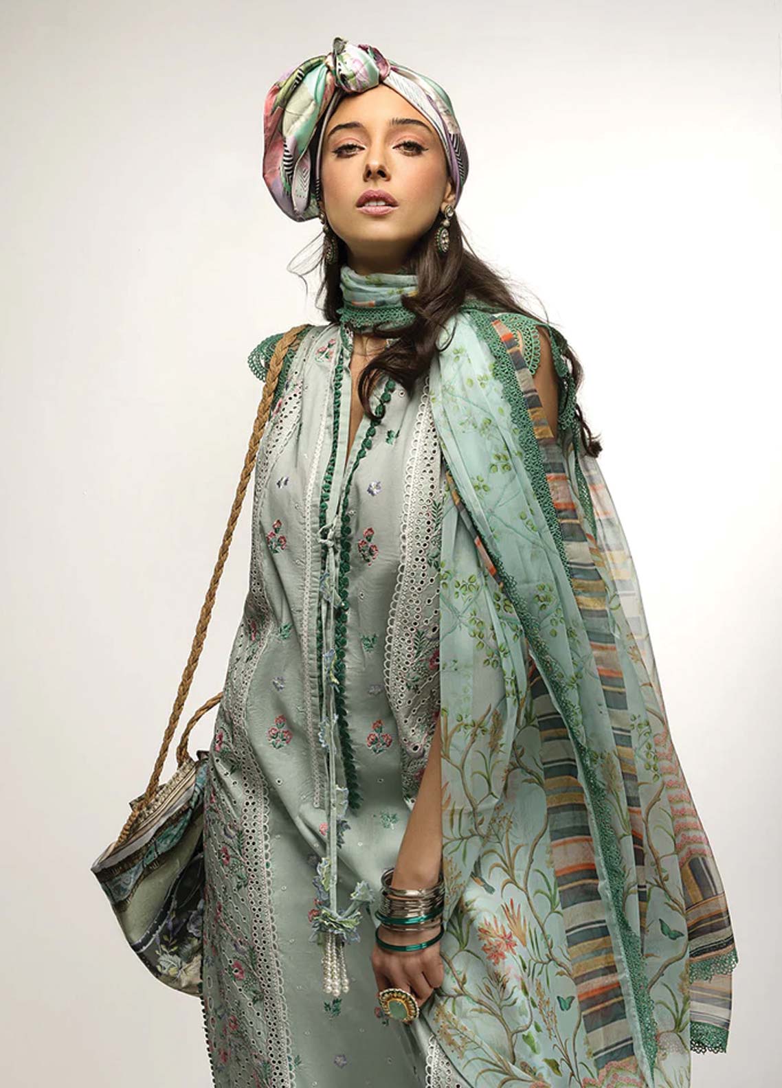 D#9A Sobia Nazir Vital Emb Lawn Collection 623 V-2 D#9A Sobia Nazir Vital Emb Lawn Collection 623 V-2