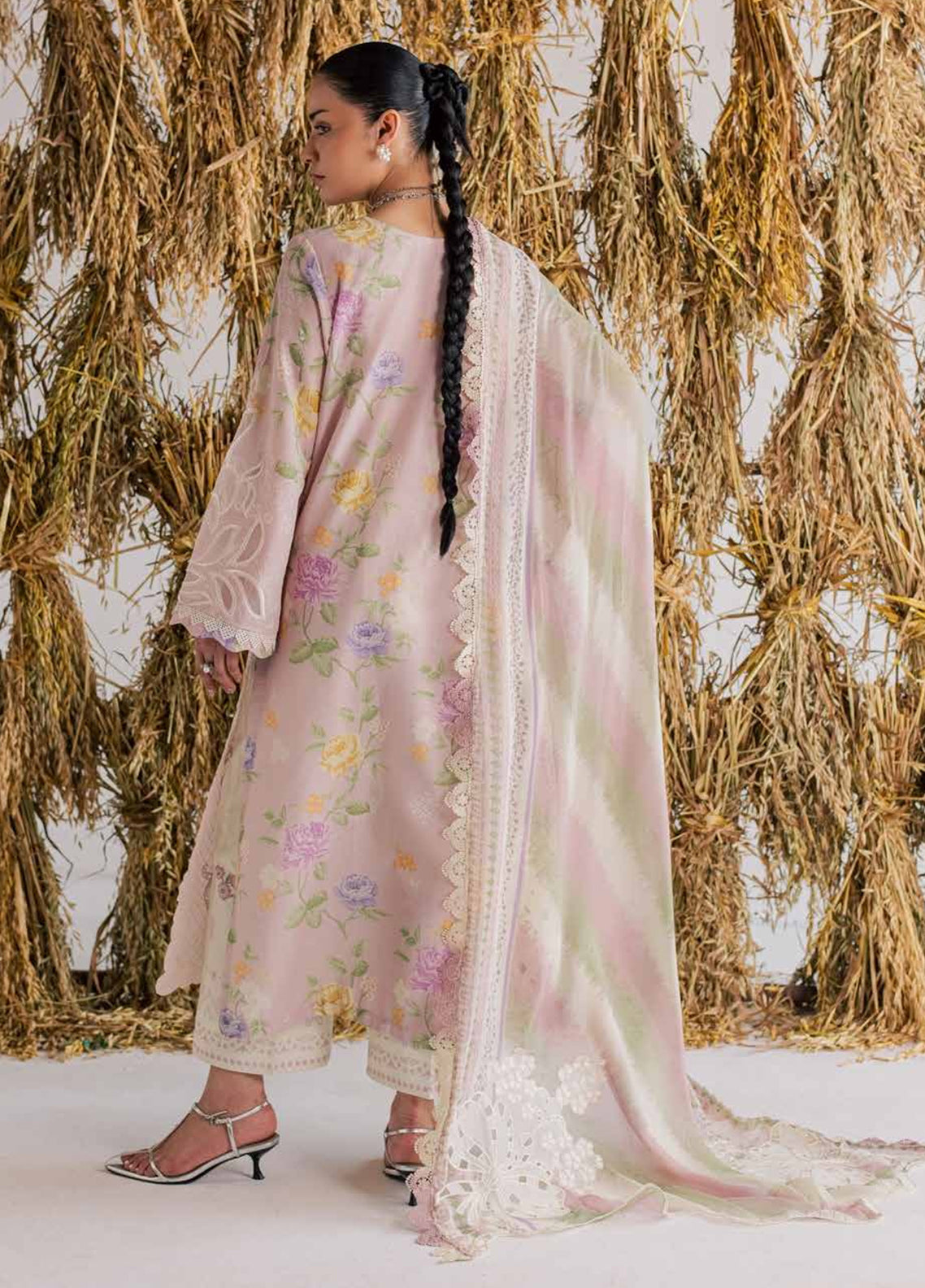 Daily Delights By Nureh Embroidered Lawn 3 Piece Unstitched Suit NU26DD D-DD-36 Daily Delights By Nureh Embroidered Lawn 3 Piece Unstitched Suit NU26DD D-DD-36