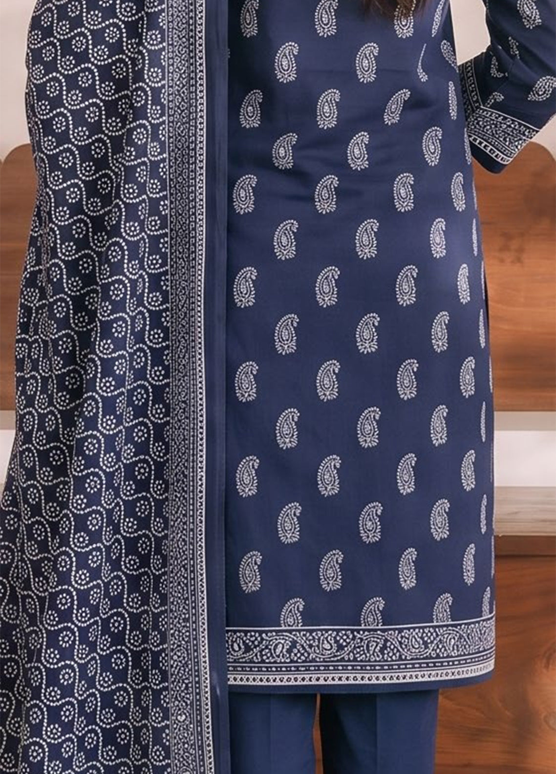 Daman By VS Textile Exclusive Printed Cambric 3 Piece Unstitched Suit VS26DEPV2 D-974 Daman By VS Textile Exclusive Printed Cambric 3 Piece Unstitched Suit VS26DEPV2 D-974