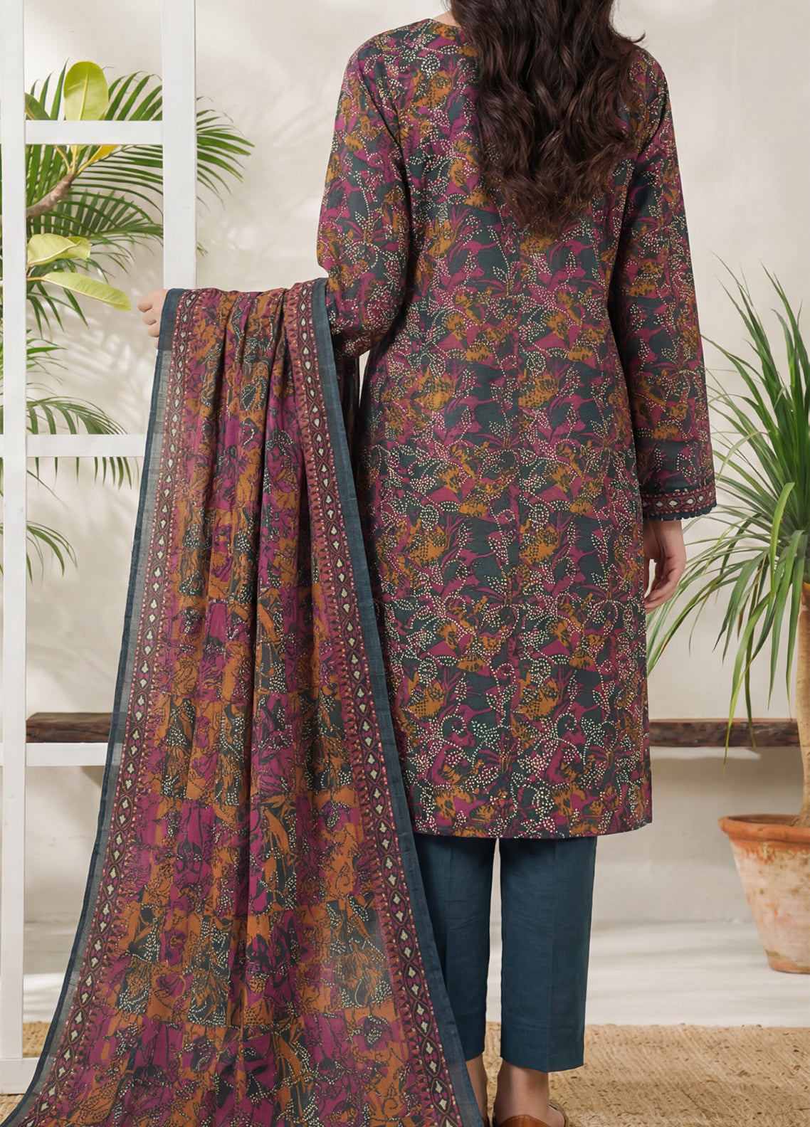 Daman By VS Textile Exclusive Printed Lawn 3 Piece Unstitched Suit VS26DEPV5 D-887 Daman By VS Textile Exclusive Printed Lawn 3 Piece Unstitched Suit VS26DEPV5 D-887
