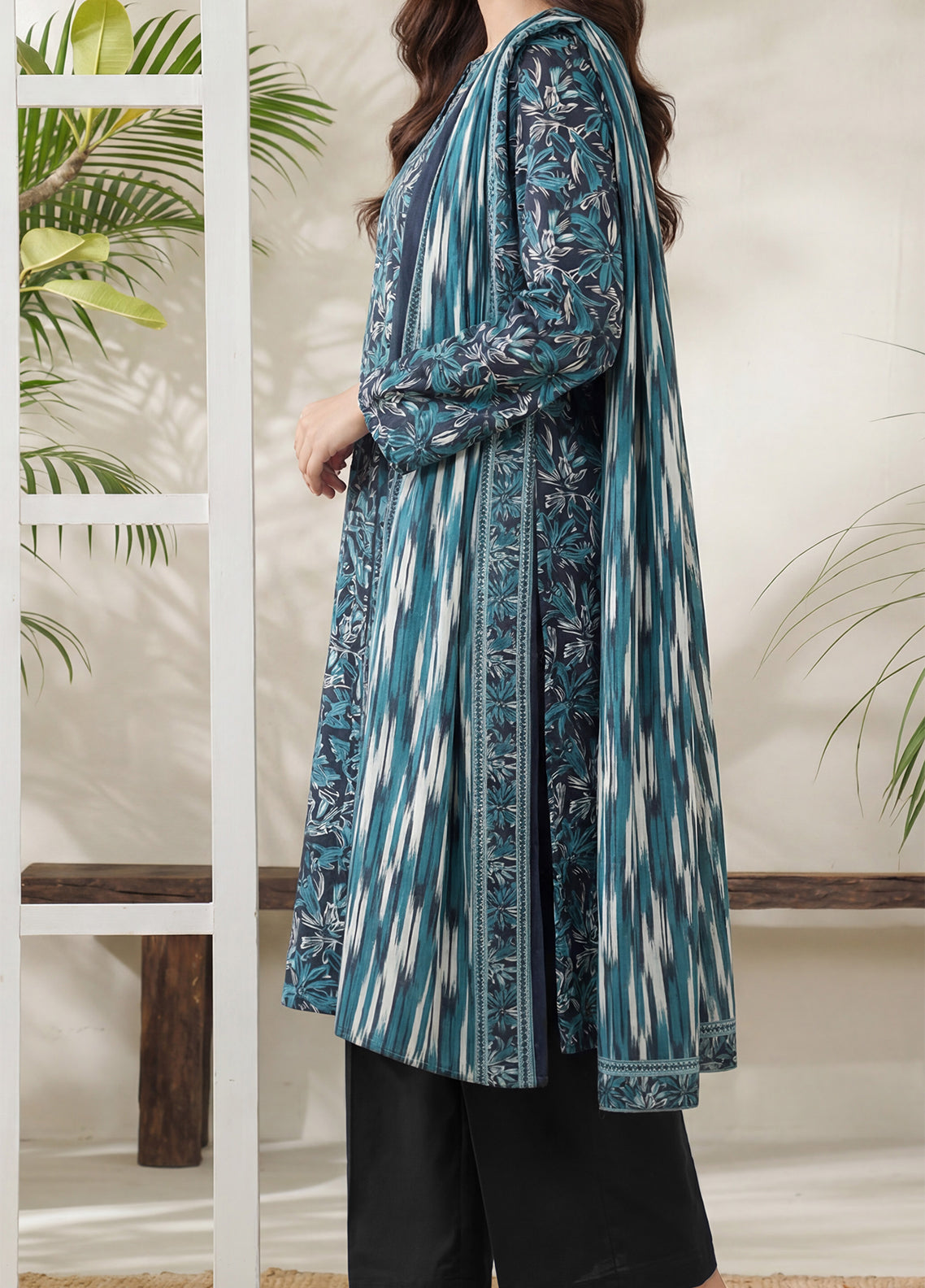Daman By VS Textile Exclusive Printed Lawn 3 Piece Unstitched Suit VS26DEP D-881 Daman By VS Textile Exclusive Printed Lawn 3 Piece Unstitched Suit VS26DEP D-881