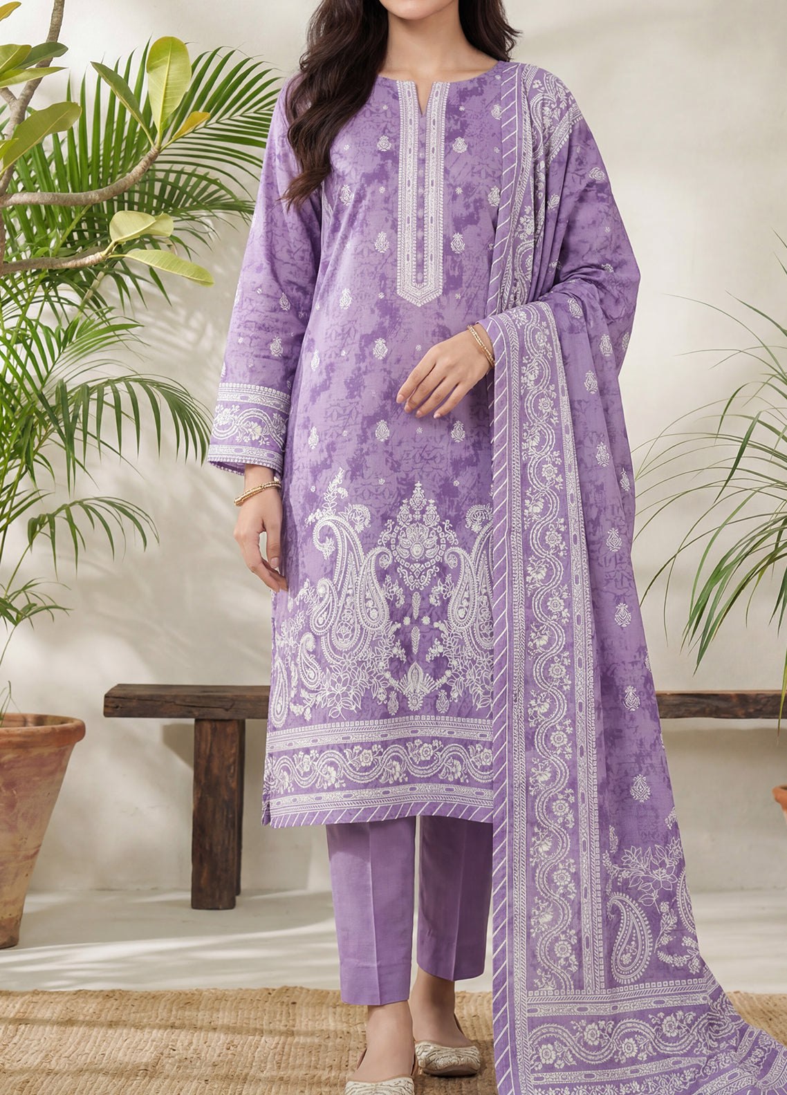 Daman By VS Textile Printed Lawn 3 Piece Unstitched Suit VS26DV3 D-840 Daman By VS Textile Printed Lawn 3 Piece Unstitched Suit VS26DV3 D-840