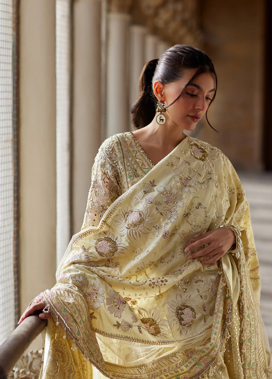 Dastangoi By Afrozeh Formals Embroidered Organza 3 Piece Unstitched Suit AF26DGF D-1214 AFSAAN Dastangoi By Afrozeh Formals Embroidered Organza 3 Piece Unstitched Suit AF26DGF D-1214 AFSAAN