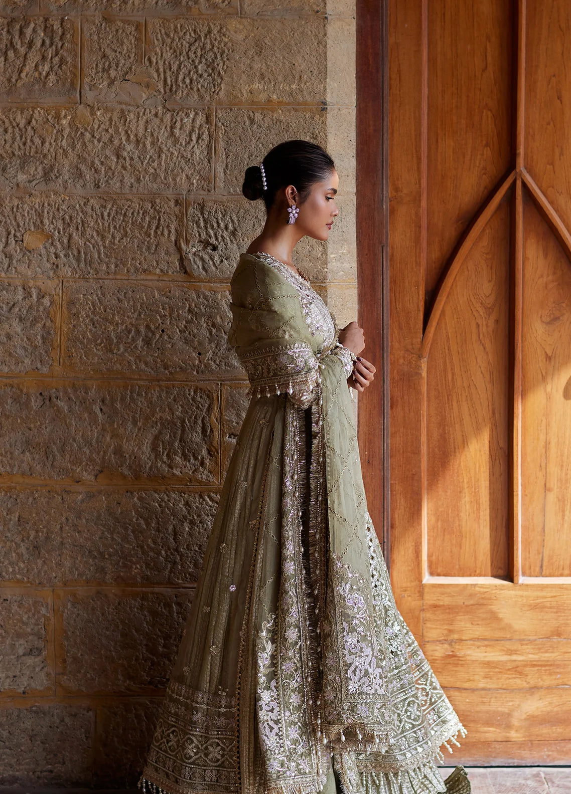 Dastangoi By Afrozeh Formals Embroidered Organza 3 Piece Unstitched Suit AF26DGF D-1218 SUKHAN Dastangoi By Afrozeh Formals Embroidered Organza 3 Piece Unstitched Suit AF26DGF D-1218 SUKHAN