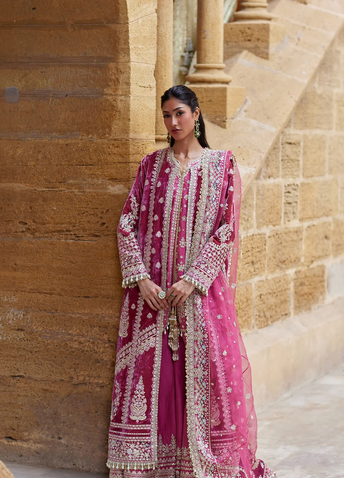 Dastangoi By Afrozeh Formals Embroidered Velvet 3 Piece Unstitched Suit AF26DGF D-1211 MEHFIL Dastangoi By Afrozeh Formals Embroidered Velvet 3 Piece Unstitched Suit AF26DGF D-1211 MEHFIL