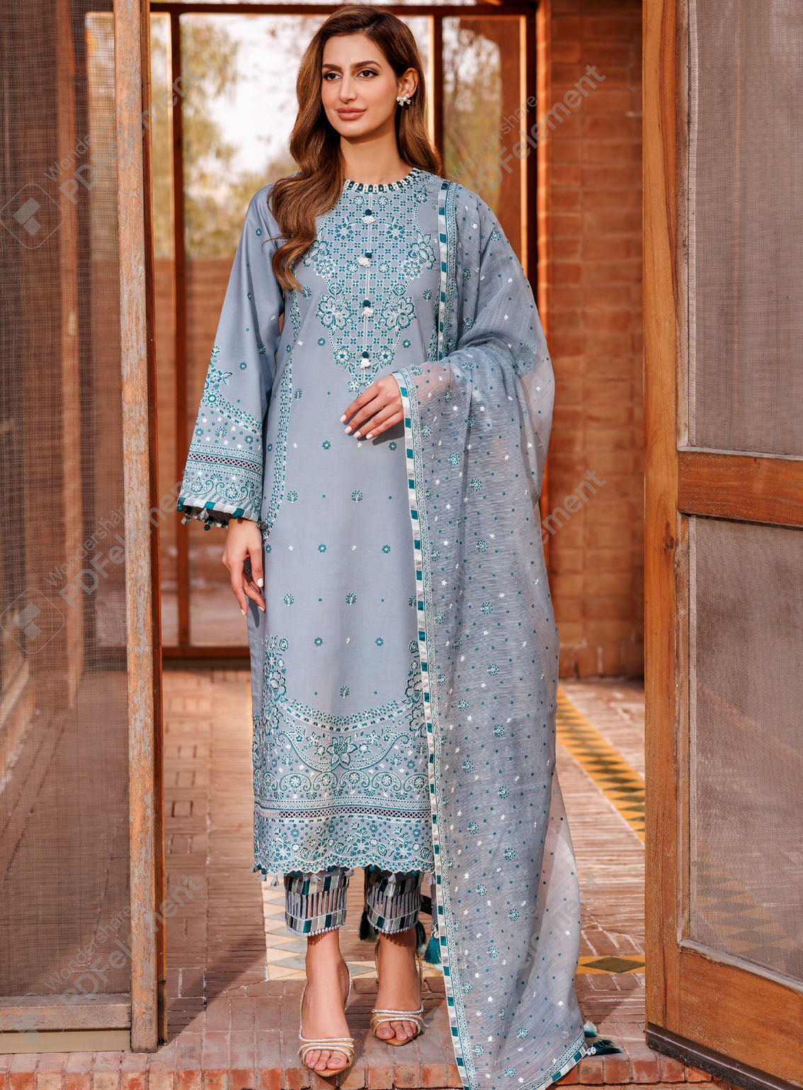 Dastoor By Farasha Embroidered Lawn Suits Unstitched 3 Piece - FSH24DL 04 BERYL GREY Dastoor By Farasha Embroidered Lawn Suits Unstitched 3 Piece - FSH24DL 04 BERYL GREY