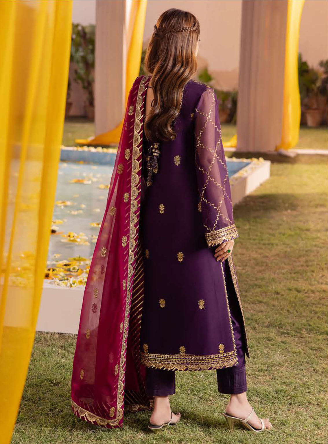 Dhanak Rang By Asim Jofa Embroidered Chiffon Suits Unstitched 3 Piece - AJ24DR AJCF-02 Dhanak Rang By Asim Jofa Embroidered Chiffon Suits Unstitched 3 Piece - AJ24DR AJCF-02