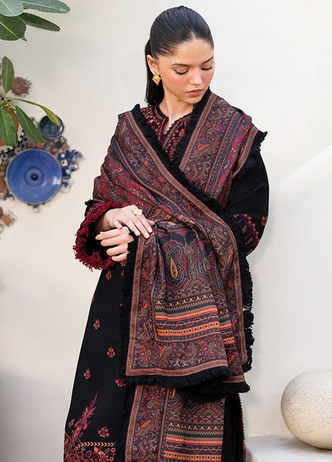 Dhoop Kinaray by Xenia Formals Embroidered Khaddar Suits Unstitched 3 Piece - XF24DK 03 SIYAH Dhoop Kinaray by Xenia Formals Embroidered Khaddar Suits Unstitched 3 Piece - XF24DK 03 SIYAH