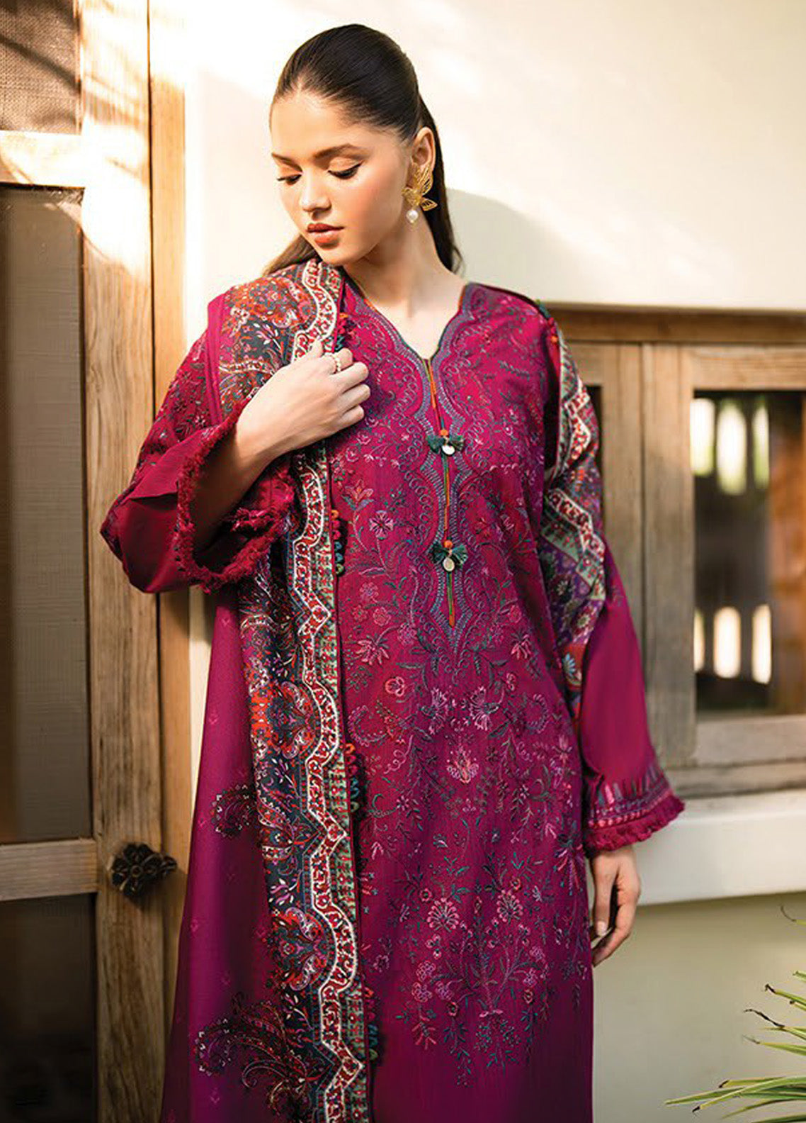 Dhoop Kinaray by Xenia Formals Embroidered Khaddar Suits Unstitched 3 Piece - XF24DK 04 SUMBUL Dhoop Kinaray by Xenia Formals Embroidered Khaddar Suits Unstitched 3 Piece - XF24DK 04 SUMBUL