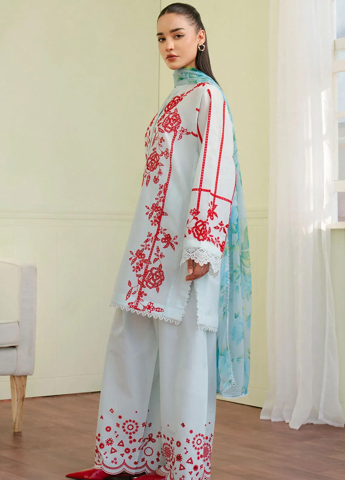 Coco By Zara Shahjahan Embroidered Lawn Suits Unstitched 3 Piece - CZS25L 7A ECLAT Coco By Zara Shahjahan Embroidered Lawn Suits Unstitched 3 Piece - CZS25L 7A ECLAT