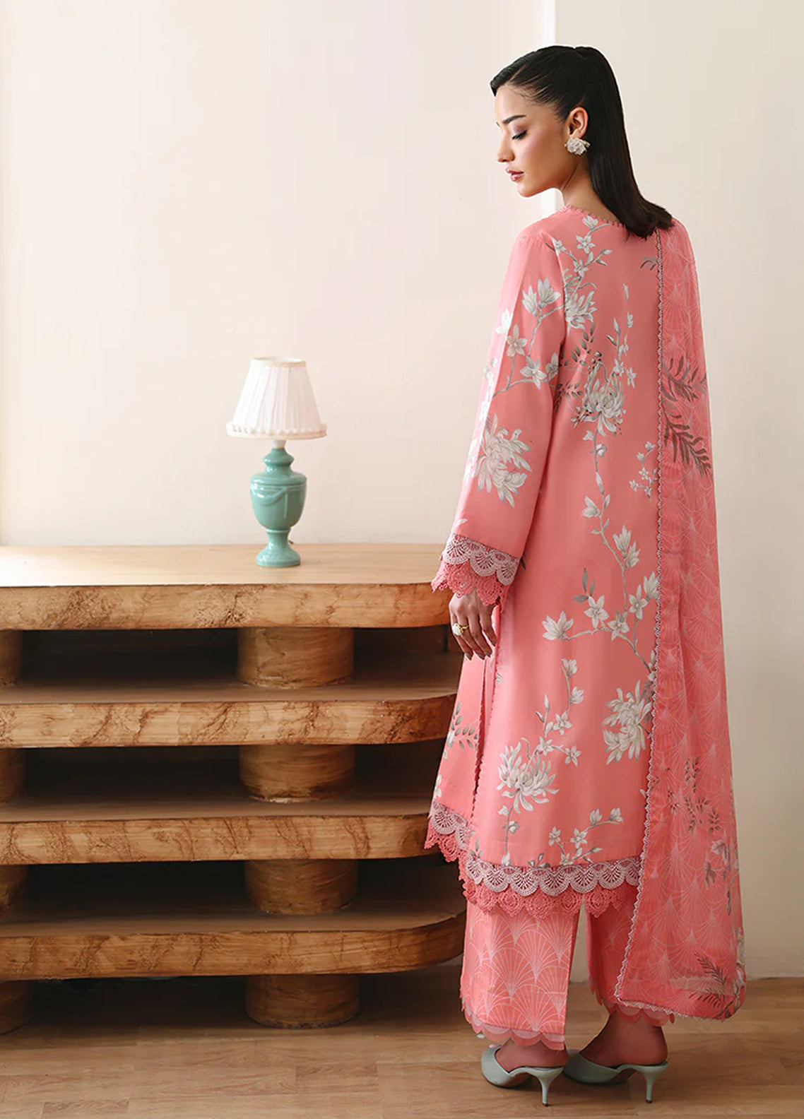 Eclat Garden By Roheenaz Embroidered Lawn 3 Piece Unstitched Suit RNZ26EGV4 D-AZALEA GRACE Eclat Garden By Roheenaz Embroidered Lawn 3 Piece Unstitched Suit RNZ26EGV4 D-AZALEA GRACE