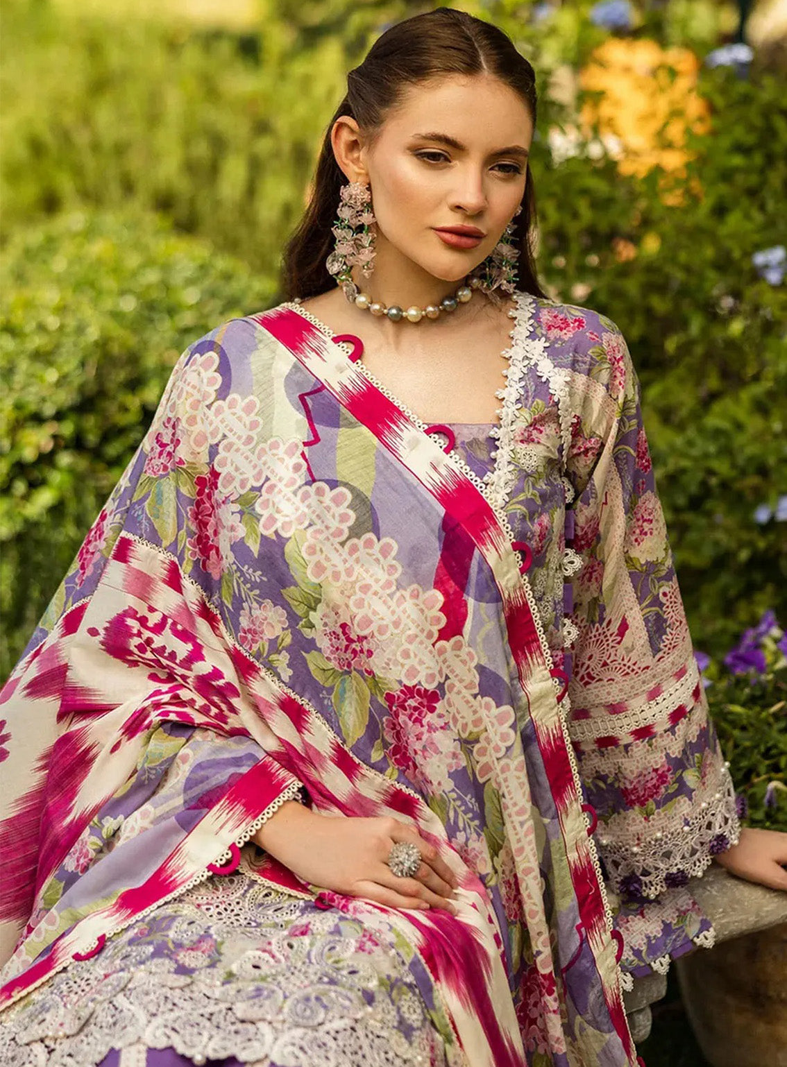 Elaf Embroidered Chikankari Lawn Suits Unstitched 3 Piece - EF25CL ELK-02A PERIWINKLE Elaf Embroidered Chikankari Lawn Suits Unstitched 3 Piece - EF25CL ELK-02A PERIWINKLE