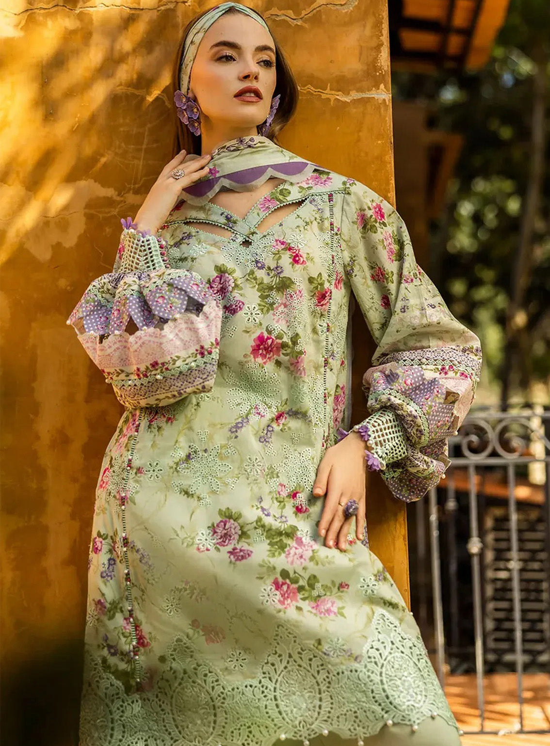 Elaf Embroidered Chikankari Lawn Suits Unstitched 3 Piece - EF25CL ELK-03A FLOREALE Elaf Embroidered Chikankari Lawn Suits Unstitched 3 Piece - EF25CL ELK-03A FLOREALE
