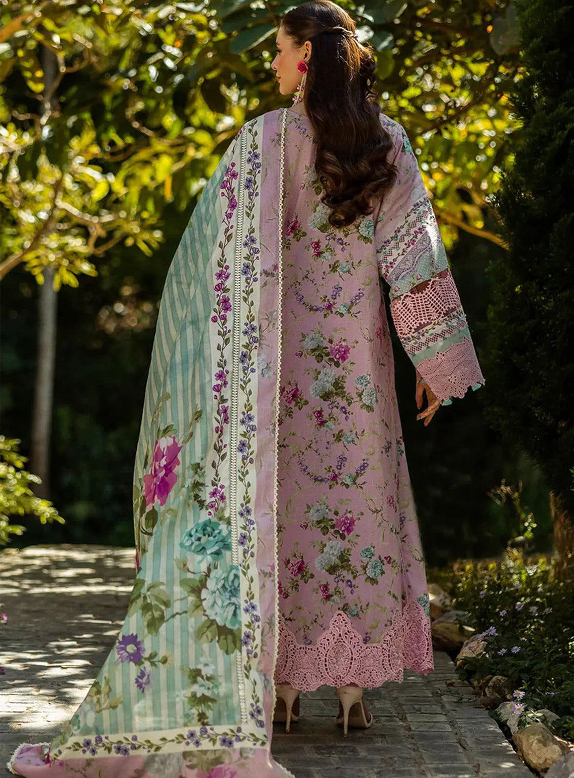 Elaf Embroidered Chikankari Lawn Suits Unstitched 3 Piece - EF25CL ELK-03B PRINCESS ROSE Elaf Embroidered Chikankari Lawn Suits Unstitched 3 Piece - EF25CL ELK-03B PRINCESS ROSE