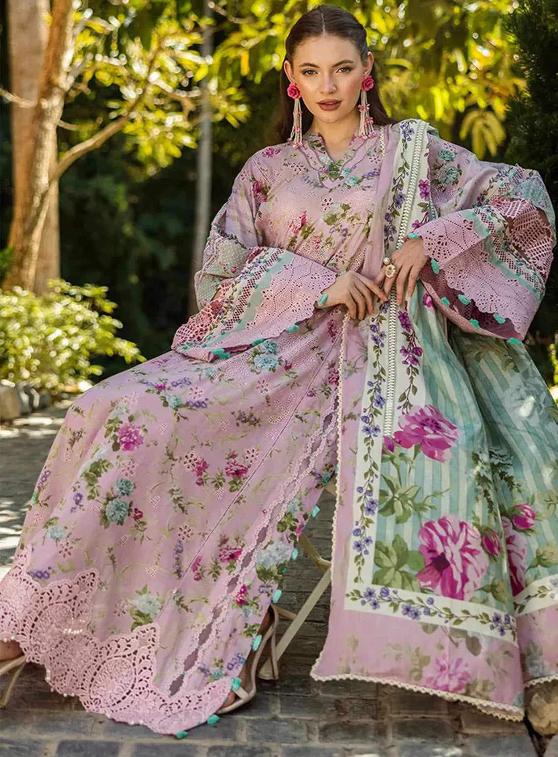 Elaf Embroidered Chikankari Lawn Suits Unstitched 3 Piece - EF25CL ELK-03B PRINCESS ROSE Elaf Embroidered Chikankari Lawn Suits Unstitched 3 Piece - EF25CL ELK-03B PRINCESS ROSE