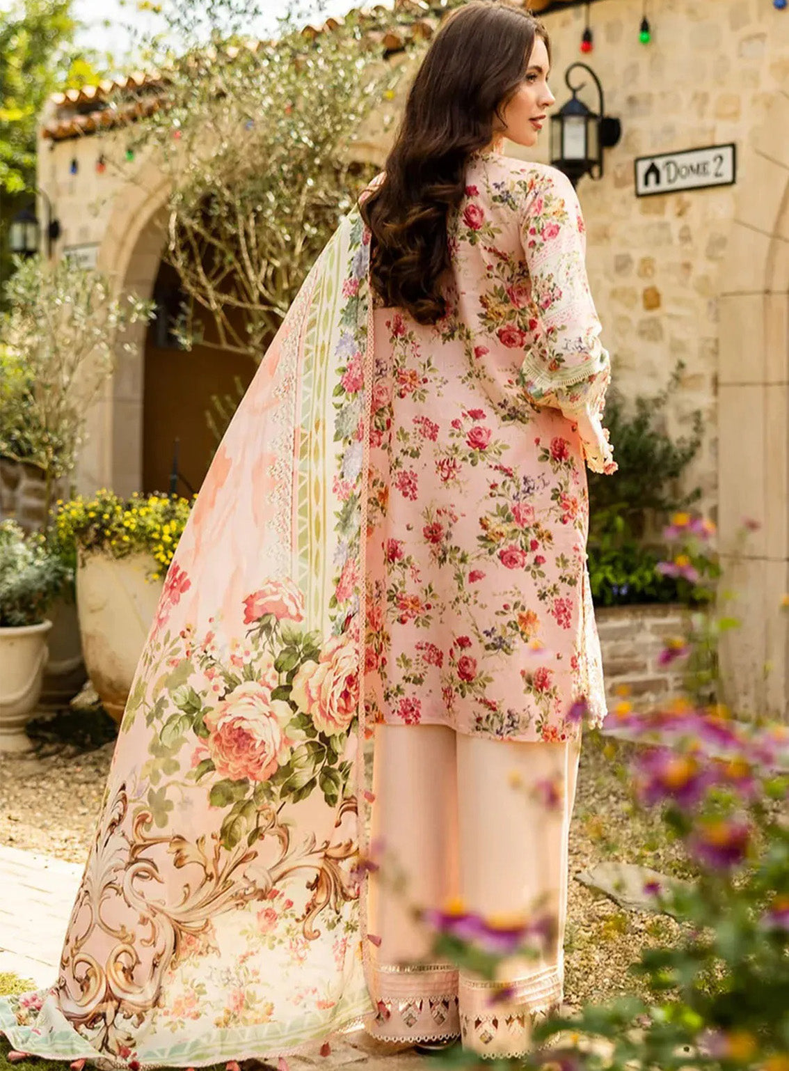 Elaf Embroidered Chikankari Lawn Suits Unstitched 3 Piece - EF25CL ELK-04B TRUE LOVE Elaf Embroidered Chikankari Lawn Suits Unstitched 3 Piece - EF25CL ELK-04B TRUE LOVE