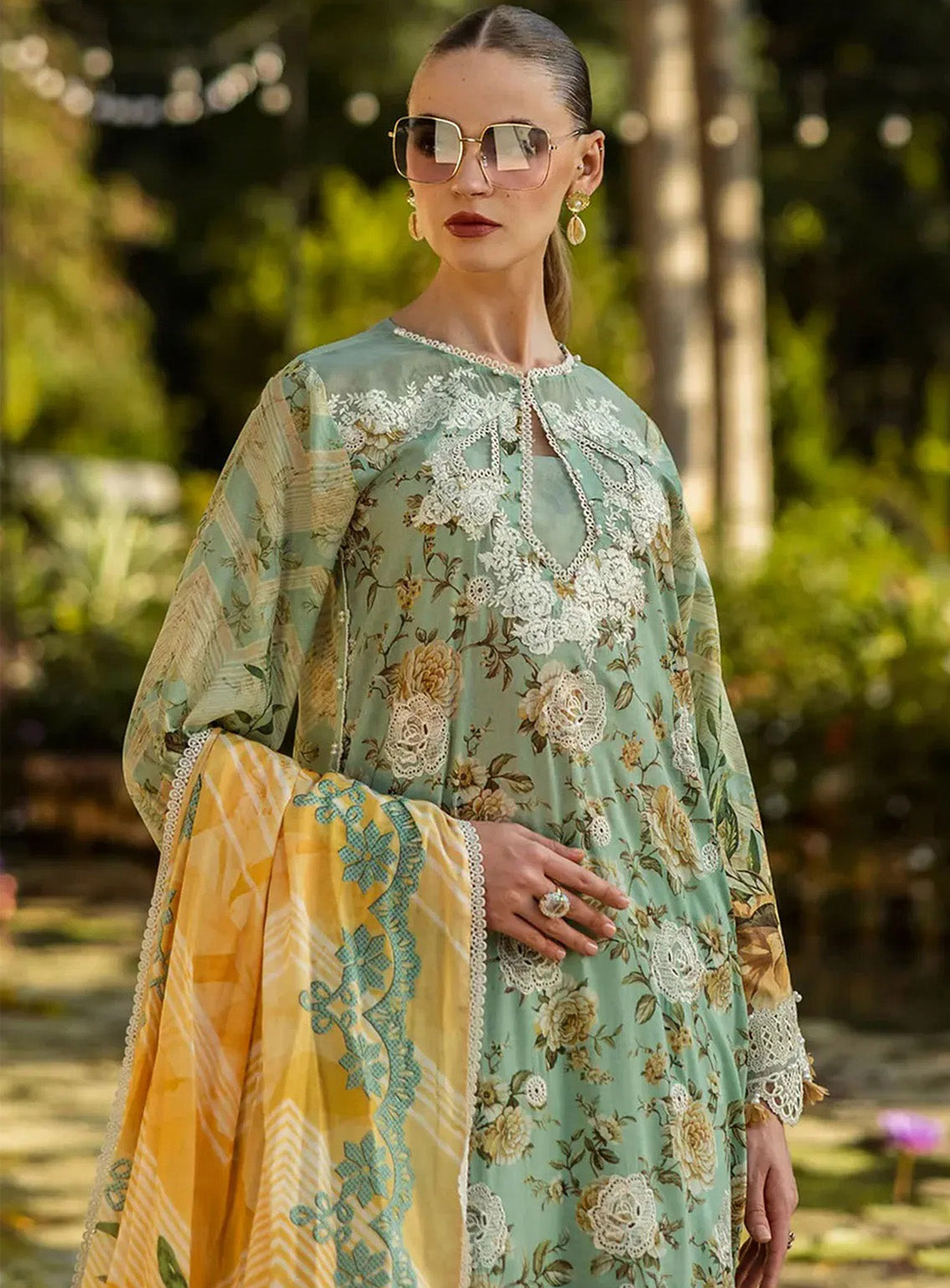 Elaf Embroidered Chikankari Lawn Suits Unstitched 3 Piece - EF25CL ELK-06A PISTACHIO DREAMS Elaf Embroidered Chikankari Lawn Suits Unstitched 3 Piece - EF25CL ELK-06A PISTACHIO DREAMS