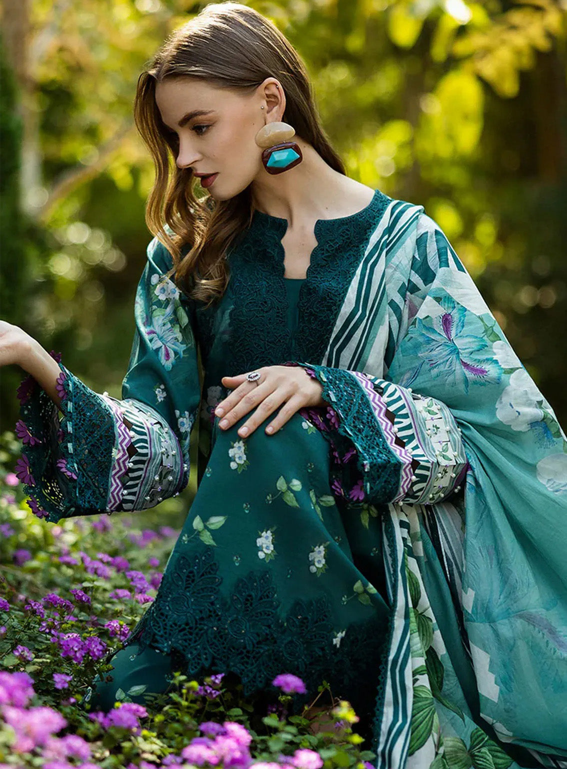 Elaf Embroidered Chikankari Lawn Suits Unstitched 3 Piece - EF25CL ELK-07B JADE EMBRACE Elaf Embroidered Chikankari Lawn Suits Unstitched 3 Piece - EF25CL ELK-07B JADE EMBRACE