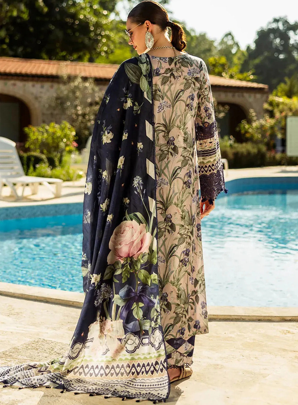 Elaf Embroidered Chikankari Lawn Suits Unstitched 3 Piece - EF25CL ELK-08B AZZURRO Elaf Embroidered Chikankari Lawn Suits Unstitched 3 Piece - EF25CL ELK-08B AZZURRO