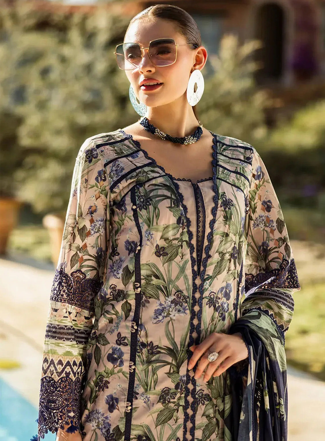 Elaf Embroidered Chikankari Lawn Suits Unstitched 3 Piece - EF25CL ELK-08B AZZURRO Elaf Embroidered Chikankari Lawn Suits Unstitched 3 Piece - EF25CL ELK-08B AZZURRO