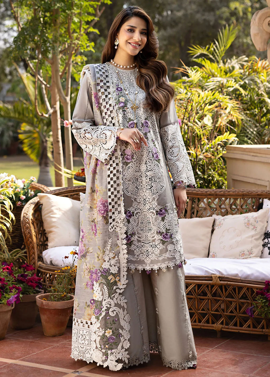 Elaf Embroidered Lawn Suits Unstitched 3 Piece - EF25LL ELM-05 RAMSHA Elaf Embroidered Lawn Suits Unstitched 3 Piece - EF25LL ELM-05 RAMSHA